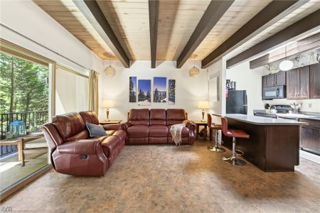 Sun Bear Realty & Vacation Rentals, 837 Southwood Blvd.