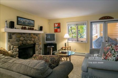 Sun Bear Realty & Vacation Rentals, McCloud 255