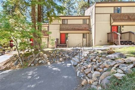 Sun Bear Realty & Vacation Rentals, 811 Southwood Blvd.