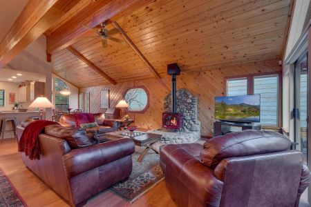 Tahoe Getaways, Dogwood Place