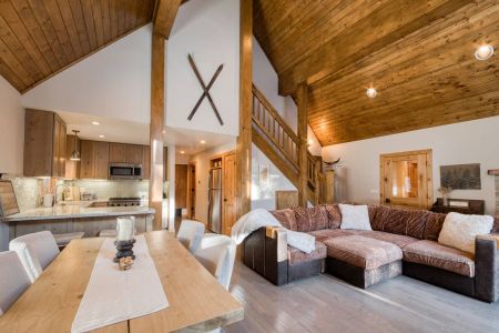 Tahoe Getaways, Cabin Fever
