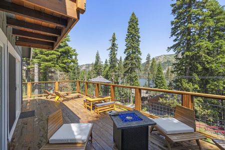 Tahoe Signature Properties, Lake Vista Hideaway