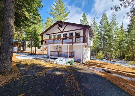 West Lake Properties, Hilltop Chalet