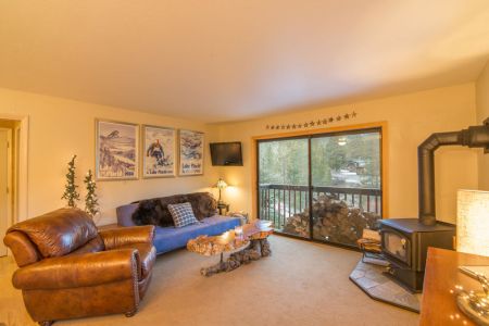 Tahoe Truckee Vacation Properties, Palisades Tahoe 420
