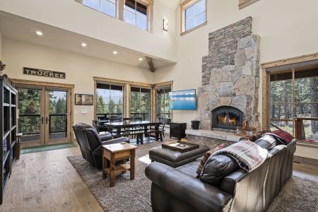 Tahoe Signature Properties, Valley View Oasis
