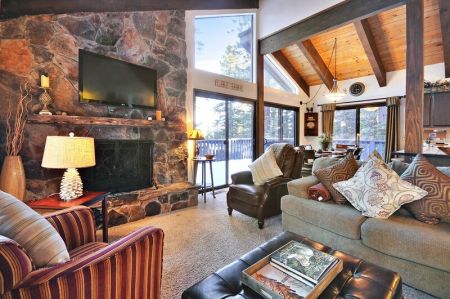 Tahoe Truckee Vacation Properties, Los Osos