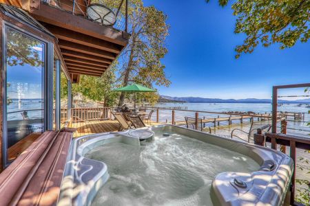 Tahoe Getaways, Lakeside Escape