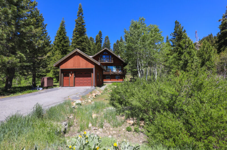 Tahoe Truckee Vacation Properties, Sherwood Star Lodge