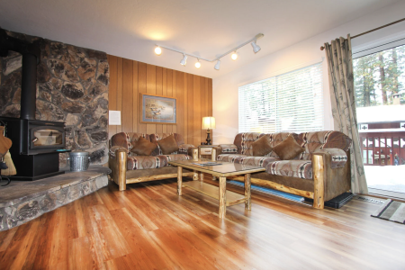 Lake Tahoe Accommodations, Sitzmark Ski Condo