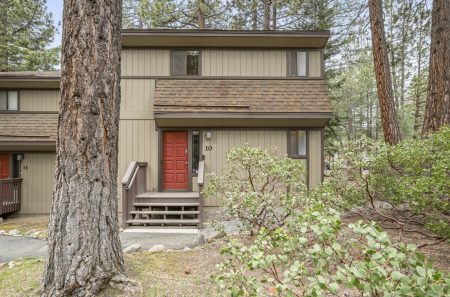 Kristen Pepin, Realtor, 811 Southwood Blvd.
