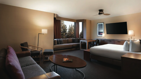 Hyatt Regency Lake Tahoe, Sugar Pine Jr Suite
