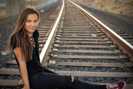 Cottonwood Restaurant, Sadie Tucker Dinner Show