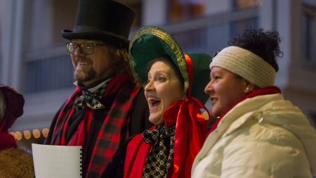 The Village at Palisades Tahoe, Great Basin Carolers in the Village