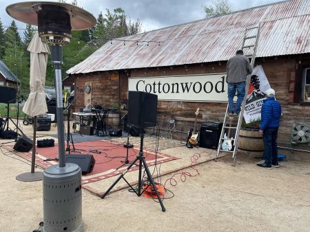 Cottonwood Restaurant, Live music