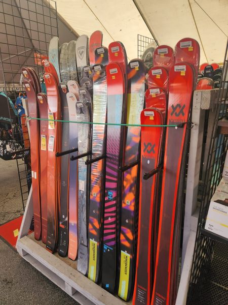 Sky Tavern, Equipment Drop Off for Ski Swap