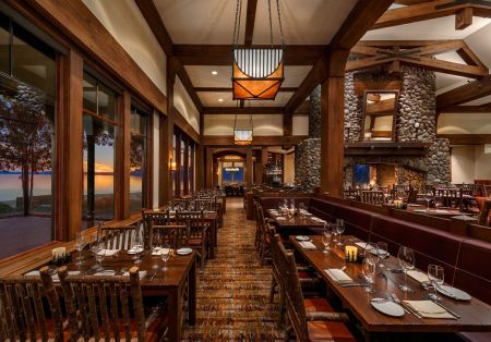 Hyatt Regency Lake Tahoe, Thanksgiving at Lone Eagle Grille
