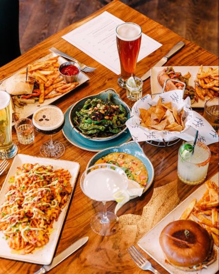Brooks' Bar & Deck, Brooks' Big Game Viewing Party
