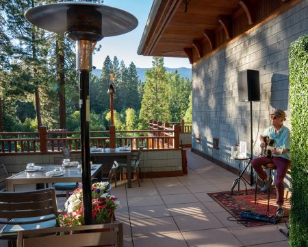 Osteria Sierra, Live Music on the Patio