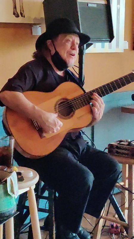 Cottonwood Restaurant, 4th of July with George Souza