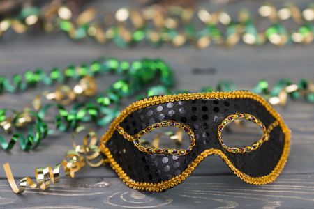 North Lake Tahoe SNOWFEST, Mardi Gras Face Mask Creation