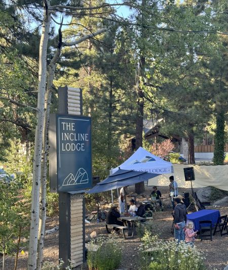 The Incline Lodge, Live Music in the Lounge