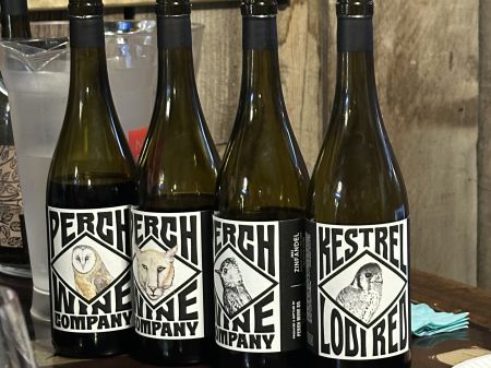 The Pour House, Truckee Wine Walk & Shop