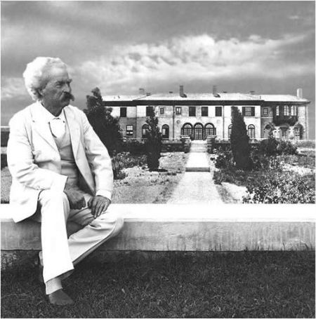 South Lake Tahoe Library, Mark Twain on Architecture