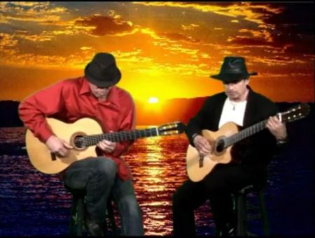 Glasses Wine Bar, Martin & Vargas Spanish Guitar Duo