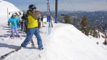 Palisades Tahoe, Annual Snow Golf Tournament