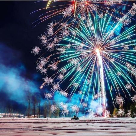 North Lake Tahoe SNOWFEST, SNOWFEST Fireworks with The Nomads