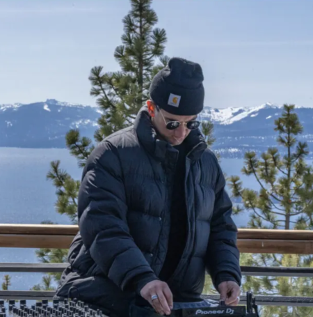 Diamond Peak Ski Resort, DJ Dom at Snowflake Lodge Deck