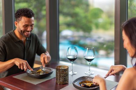 Everline Resort & Spa, Valentine’s Day Dinner at Six Peaks Grille