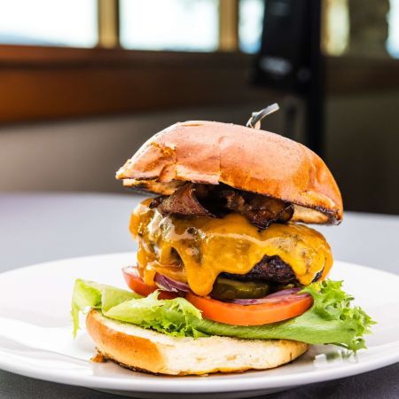 The Bistro Edgewood, The Bistro Cheeseburger