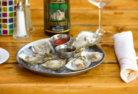 Spindleshanks Restaurant, Oysters on the ½ Shell