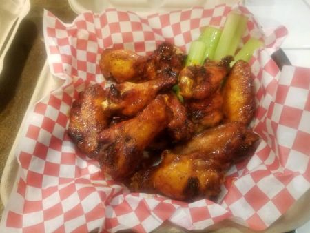 Pete 'n Peters Sports & Spirits, Sunday Funday Specials