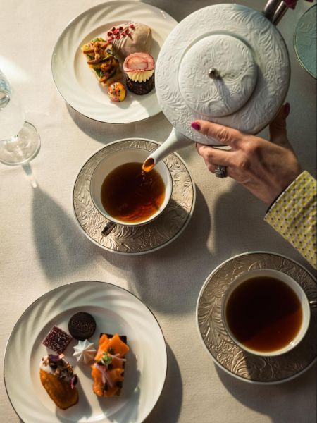 The Edge Restaurant & Lounge, Tea with an Edge