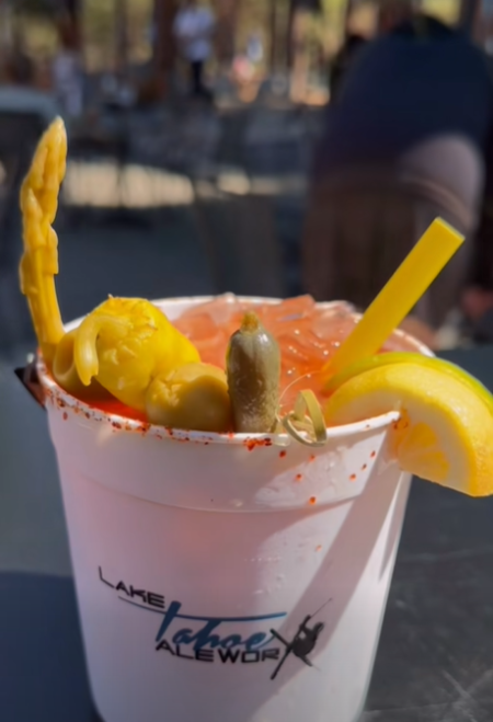 The Cocktail Corner, Bloody Maria Bucket