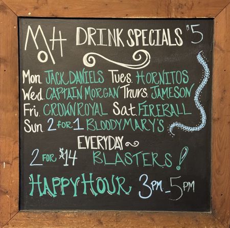 Mott Canyon Tavern & Grill, Drink Of The Day Special