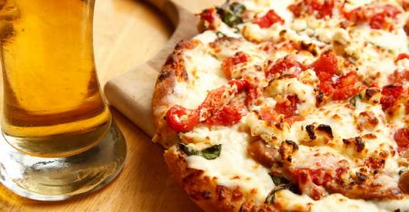 Rookie's Sports Bar & Grill, Gourmet Pizza & Brew