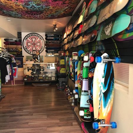 Lady Luck Skate & Smoke Shop, Longboard Skateboards