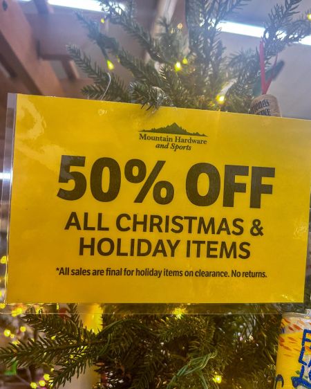 Mountain Hardware & Sports, Christmas & Holiday Décor Sale