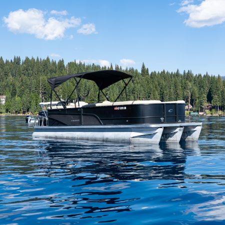 Sunnyside Marina & Watersports, 24' Pontoon Boat Rental