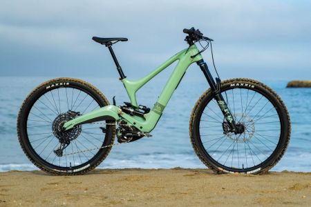 Flume Trail Mountain Bikes, Pedal Assist Mountain Bikes
