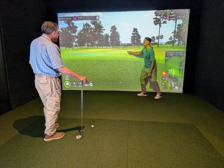 Golf Lodge Bar & Simulators, Indoor Golf