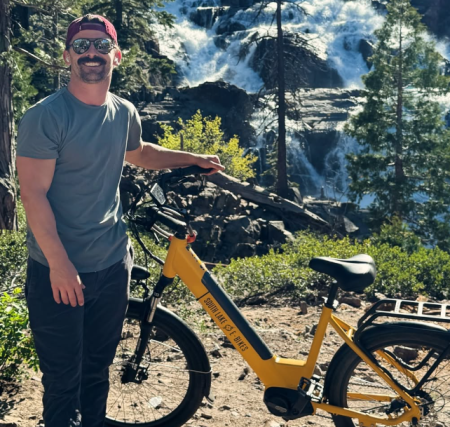 South Lake E-Bikes, Step Thru Max E-Bike Rentals