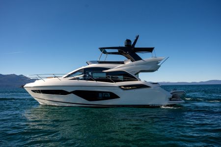 Tahoe Yacht Charters, Sunseeker Manhattan 55' Luxury Yacht
