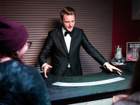 The Loft Theatre, Free Close-Up Magic Shows